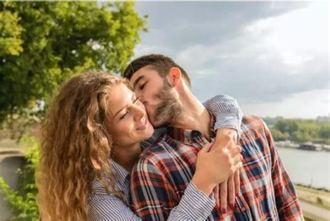 How To Build Emotional Intimacy With Your Partner Queenstartv