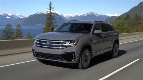 2020 Volkswagen Atlas Cross Sport In Pure Gray Driving Video Youtube