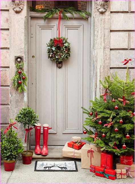 30+ Beautiful Christmas Yard Decorations