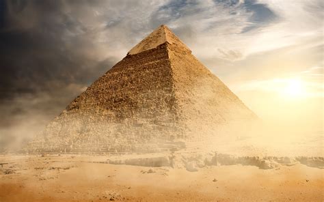 Herunterladen hintergrundbild große pyramide 4k wüste staub afrika