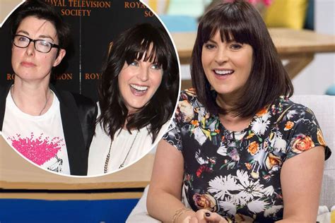 sue perkins and anna richardson are loved up mirror online
