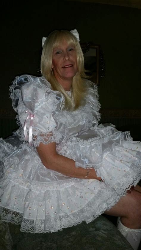 Pin On Frilly Sissy Boy I Am Such A Pansypuffter In My Frilly Dress
