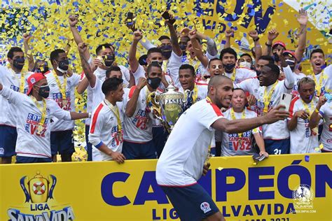 La eurocopa debería haber estrenado formato de sedes en 2020, disputándose el torneo en un gran número de países a lo largo del continente europeo. Campeonato Nacional Costa Rica 2021 - Hoy es el día 65 del ...