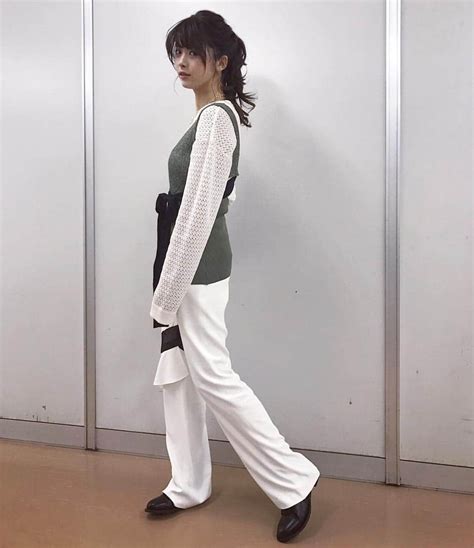 Dec 25, 2020 · ニュース｜ モデルで女優の馬場ふみかが25日、自身のインスタグラムを更新。キャミソールワンピースで胸元チラリな写真を公開した。 馬場は21. 馬場ふみかさんのインスタグラム - (馬場ふみか@fumika_baba)