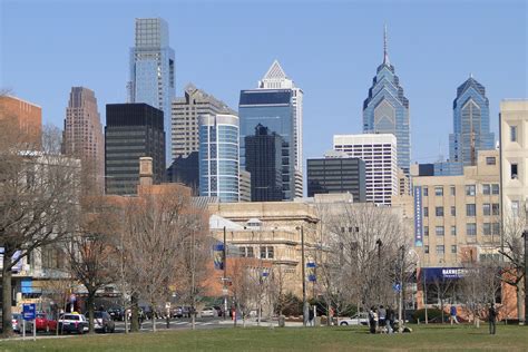 Fileview Of Philadelphia Skyline From University Of Pennsylvania