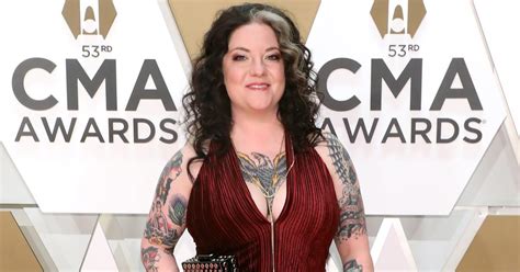 Female Country Singers With Tattooscompany Landing