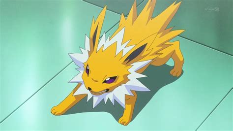 How To Evolve Eevee Into Jolteon In Pokémon Scarlet And Violet Gamepur