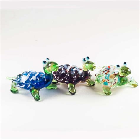 Glass Set Of 3 Turtle Figurines Blown Glass Turtle Miniature Etsy