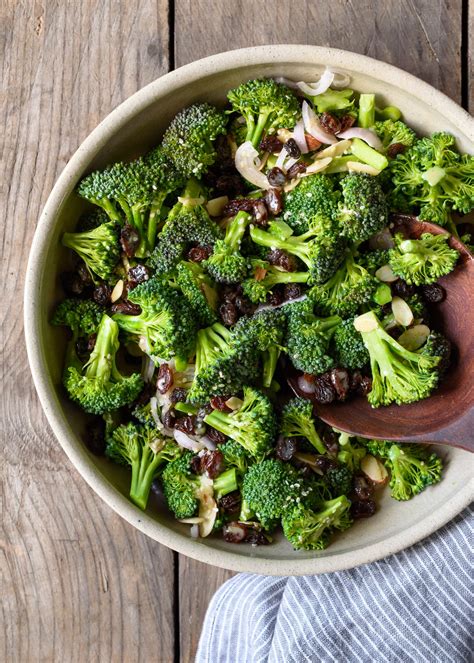 Place beef and scallions on top of the vegetables. A Healthier Broccoli Salad (with Lemon-Tahini Dressing ...