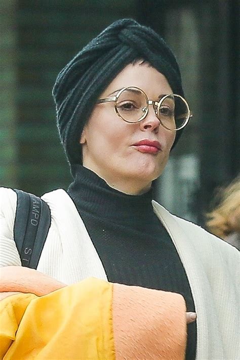 Born september 5, 1973 in florence, italy. ROSE MCGOWAN Leaves Her Hotel in New York 03/20/2018 ...