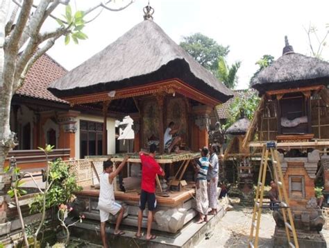 Kenali arsitektur rumah adat bali yang unik berserta fungsinya untuk kepentingan rakyat. √ 8+ Rumah Adat Bali | Keunikan, Jenis, Fungsi dan Penjelasan