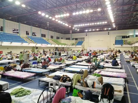 Gimnasium rakyat, georgetown pharmacy balik pulau branch, global fitness centre, balik pulau kompleks sukan mpp balik pulau, jalan sungai nipah, pulau pinang, kampung permatang tengah, 11000 balik pulau, penang, malaysia. Pesakit rayu cepatkan proses pindah ke Pulaza - Kosmo Digital