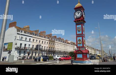 England Architecture Clock Tower Stock Videos Footage Hd And K Video Clips Alamy