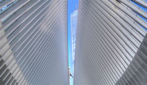 Santiago Calatrava S WTC Transportation Hub Opens In New York Azure Magazine Azure Magazine