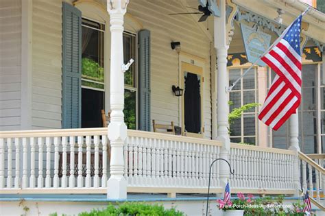 An easy transition between house and garden is a key feature of an attractive outdoor room and a wooden front porch. Front Porch Railings: Options, Designs, and Installation Tips