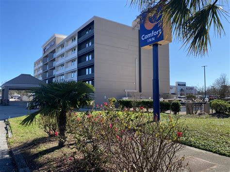 Our hotel and motel guides include official websites & phone numbers. Comfort Inn University