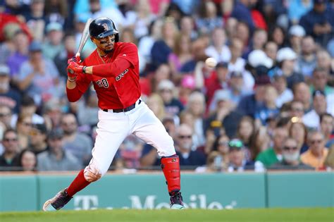 Report Dodgers To Acquire Mookie Betts David Price From Red Sox In