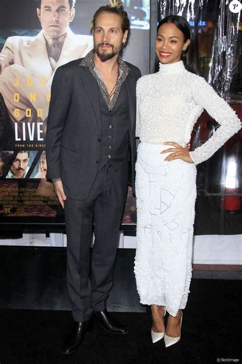 She has an estimated net worth of $500 thousand. En février 2017, Zoe Saldana et son mari Marco Perego ont ...
