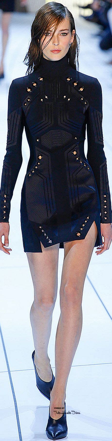Mugler Fall 2015 Rtw ♔thd♔ Fashion Futuristic Fashion Paris Fashion