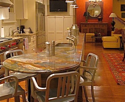 Ruang kosong bawah tangga juga bisa kamu jadikan dapur sekaligus tempat. 55 Desain Keren Interior Ruang Makan ala Cafe - Rumahku Unik