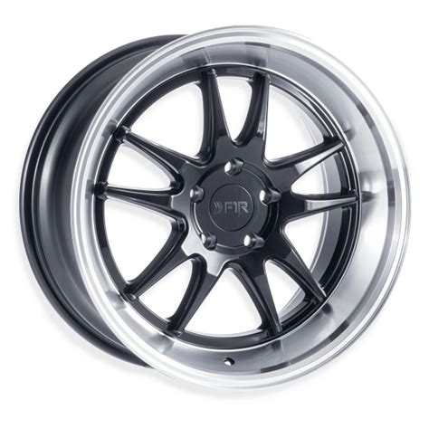 F102 Gloss Black Polish Lip F1r Wheels