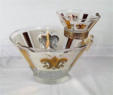 Vintage leuchtenburge germany set of carafe coffee teapot cups sauce set floral. SALE! Vintage Mid Century Anchor Hocking Festive Chip ...