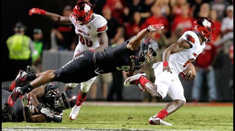Pin By Maria Drake Stone On Nc State Football Nc State Football Nc