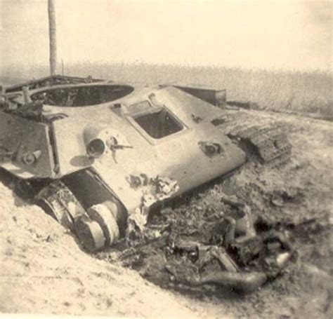 Knocked Out T 34 Tank Rdestroyedtanks