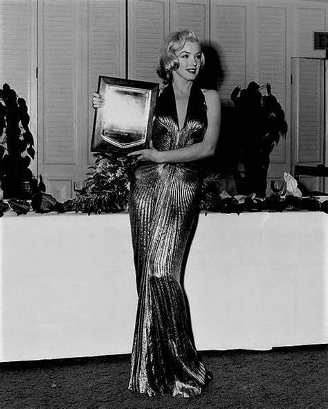 Its Marilyn With Her Photoplay Award 1953 Marilyn Monroe Photos