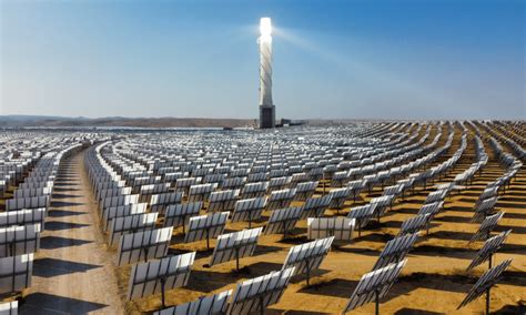 Solar Power Tower Use Molten Salt As An Energy Storage System
