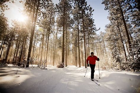 9 Reasons Why Cross Country Skiing Is The Best Sport For Michigan