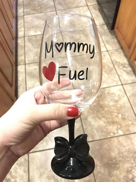 Mommy Fuel Diy Wine Glass Cricut Craft Using Oracal 651 Vinyl Dollar