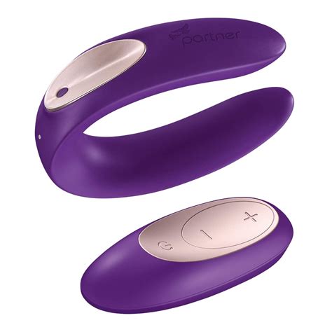 Satisfyer Partner Plus Couples Vibrator With Remote Control