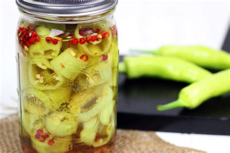 They make colorful yummy additions to gift baskets and are a great way to spice up your evening meal. Pickled Banana Peppers - Food Fanatic