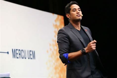 Khairy jamaluddin has a blog! Khairy Jamaluddin, Menpora Malaysia yang Merebut Perhatian Netizen