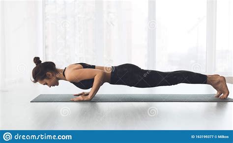 Woman Doing Plank Exercise And Push Ups Stock Image Image Of Holding