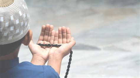 Muslim Prayer Hands Of Kids