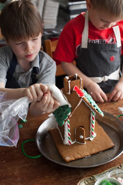 Discover the best festive recipes to keep kids busy this christmas. Holiday baking with kids and a gingerbread house recap ...