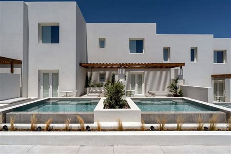 Lilium Homes - Holiday Maisonettes in Santorini