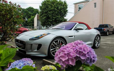 It's not the fastest in its class, or the quickest. Jaguar F-TYPE R AWD Convertible - 30 June 2017 - Autogespot