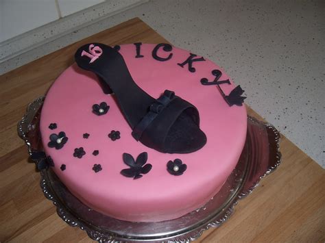 Geburtstag ist für junge menschen ein wichtiger meilenstein auf dem weg zum erwachsen werden. Geburtstag-Kinder » Diva-Torte zum 16. Geburtstag