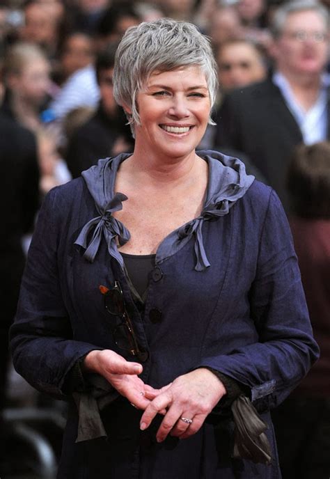 Find the perfect kelly mcgillis stock photos and editorial news pictures from getty images. Polly's beauty secrets: Qu'est-ce qui fait un film culte?