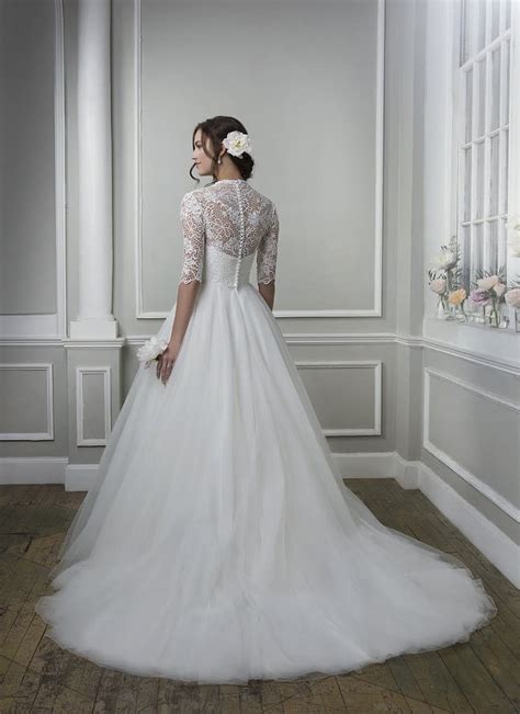 Unsere exklusiven brautkleider sind unnachahmlich und bieten alles, was sie sich für einen der wichtigsten. Pompöse Brautkleider - aktuelle Trends