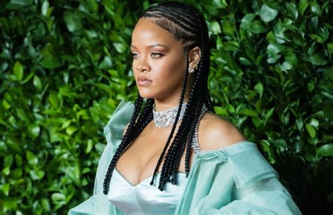 Rihanna hottest news, articles and reviews, rihanna displays curves in cherry bikini: Here Are the Betting Odds on New 2020 Albums From Rihanna ...