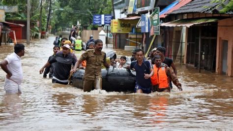 324 Dead In India Floods Financial Tribune