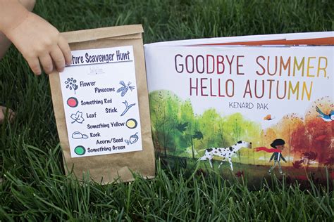 Goodbye Summer Hello Autumn And Scavenger Hunt · Book