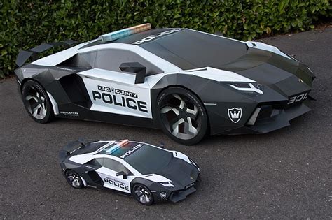 もう産める えっろ おそロシア ヘソ エロ エッ かわいい みえ クラッシュバンディクーかな? Lamborghini Aventador A-E2 Ultimate Papercraft Supercar | スーパーカー ...