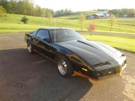 It wasn't that bad, so i used some por 15 to kill it in it's tracks. Purchase used 1982 PONTIAC FIREBIRD TRANS AM RECARO ...