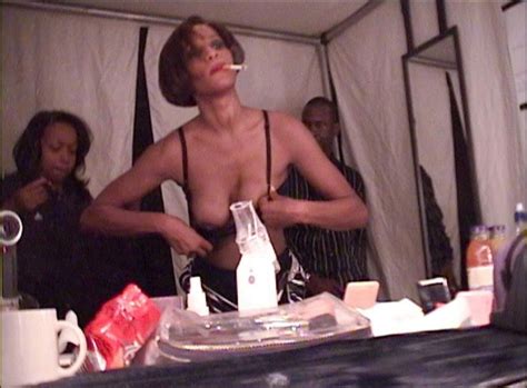 Whitney Houston Nip Slip The Fappening