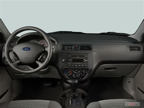 The most accurate 2007 ford focus mpg estimates based on real world results of 5.4 million miles driven in 338 ford focus. Image: 2007 Ford Focus 4-door Sedan SE Dashboard, size ...